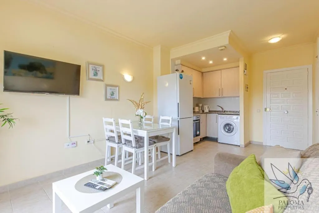 Cozy Apartment In Benal Beach Benalmádena 0*,  Espagne